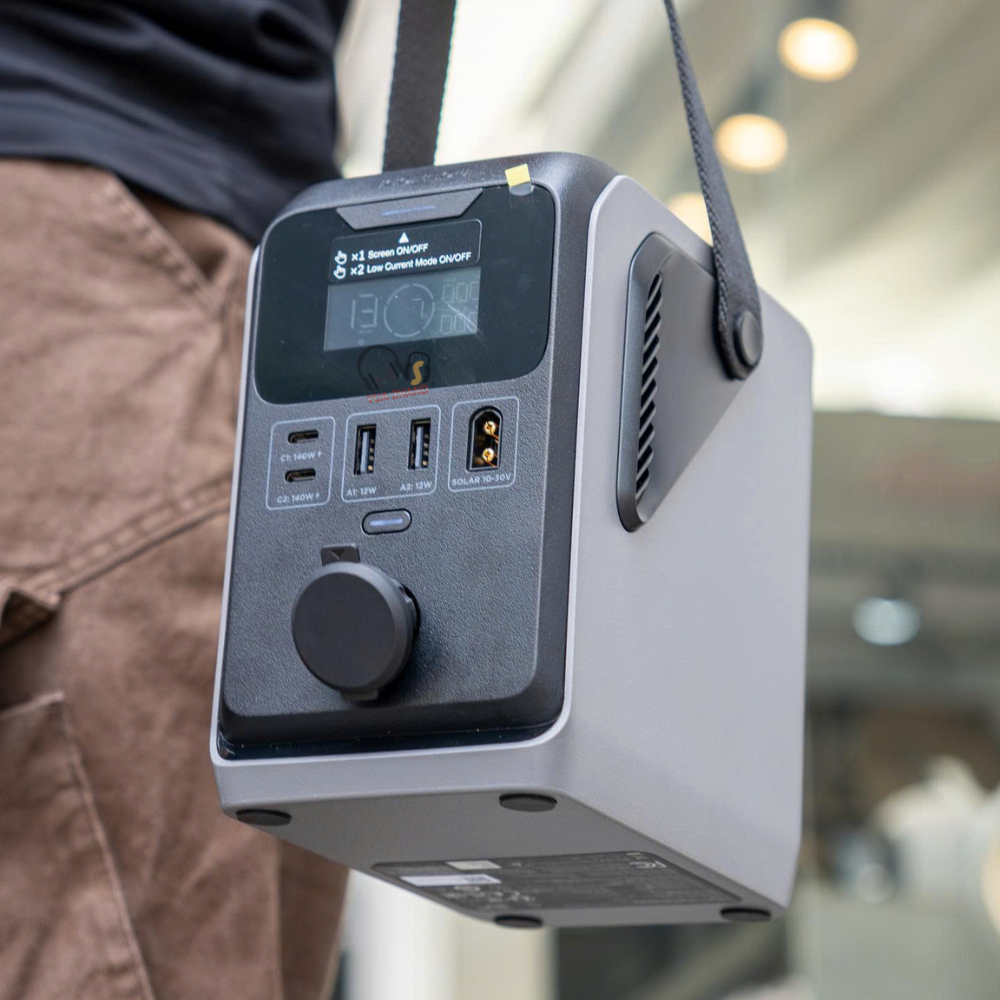 EcoFlow TRAIL 300 DC Quái vật năng lượng mới cho cộng đồng Camping