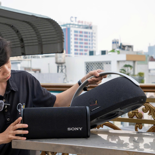 So sánh giữa Sony ULT Field 5 và Harman Kardon Go Play 3 có gì đặc sắc