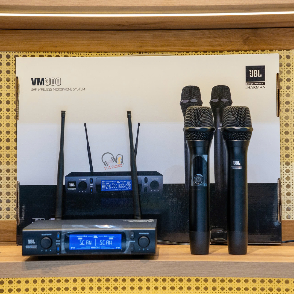 Hát như ca sĩ tại gia với bộ Micro huyền thoại JBL VM300