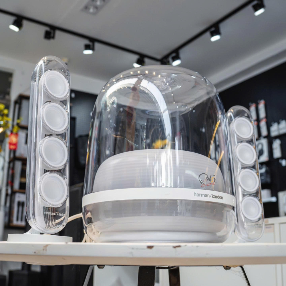 Có nên mua SoundSticks 4 vào năm 2024? Sức mạnh 140W đáng gờm