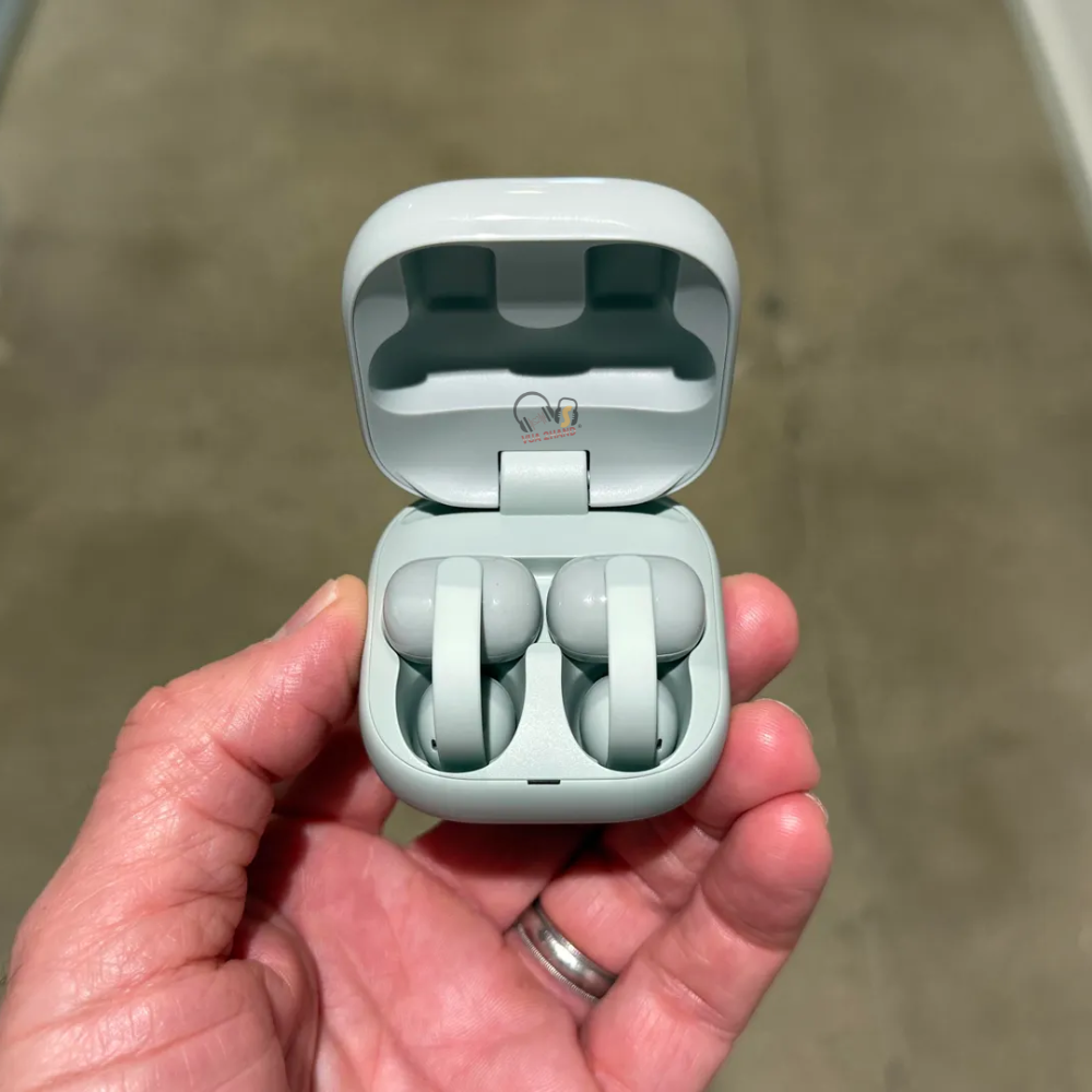 Tai nghe kẹp tai LinkBuds Clip của Sony: Vừa lạ mắt, vừa sướng tai