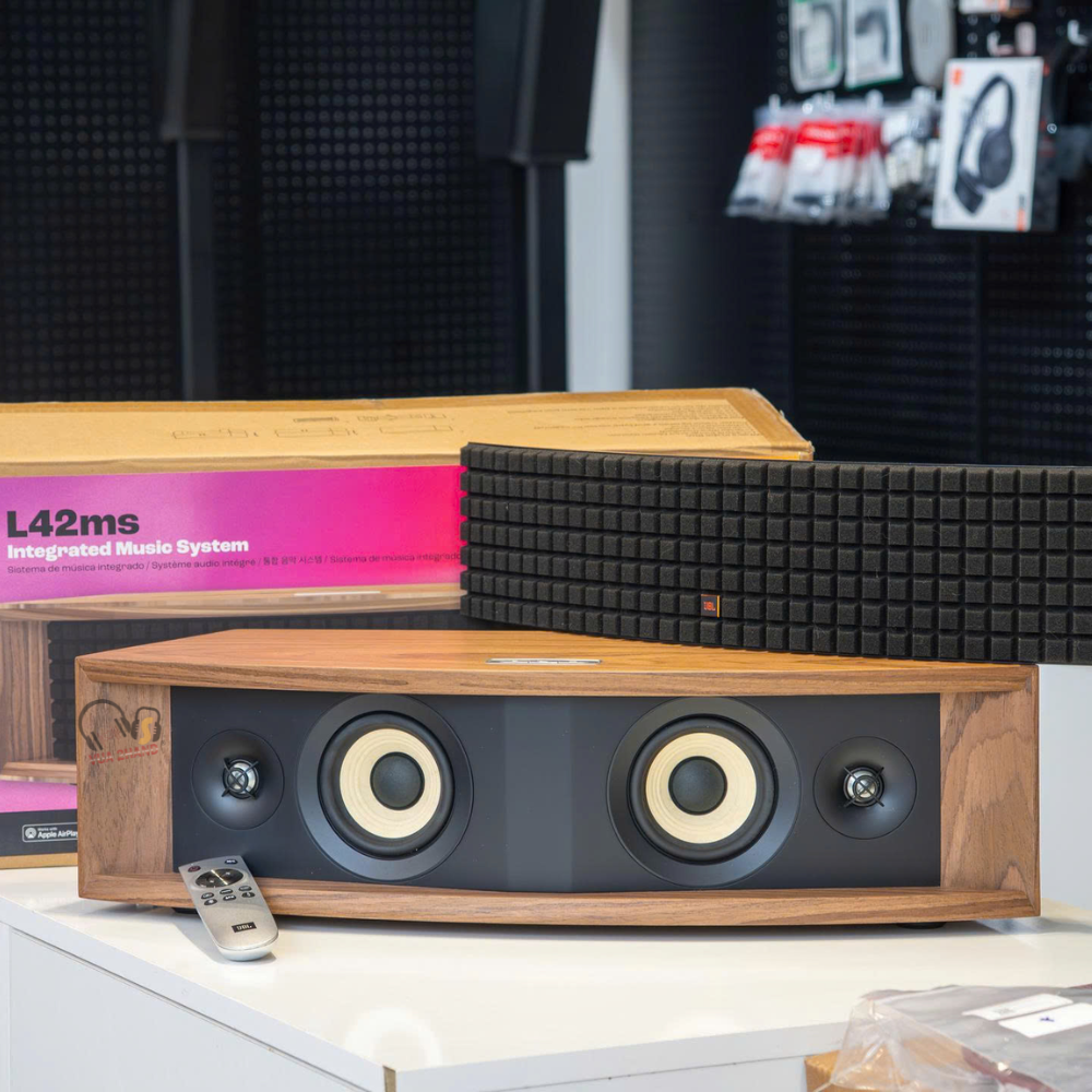 JBL L42MS Sự Kết Hợp Hoàn Hảo Giữa Lưới Tản Nhiệt Quadrex Và HDMI ARC