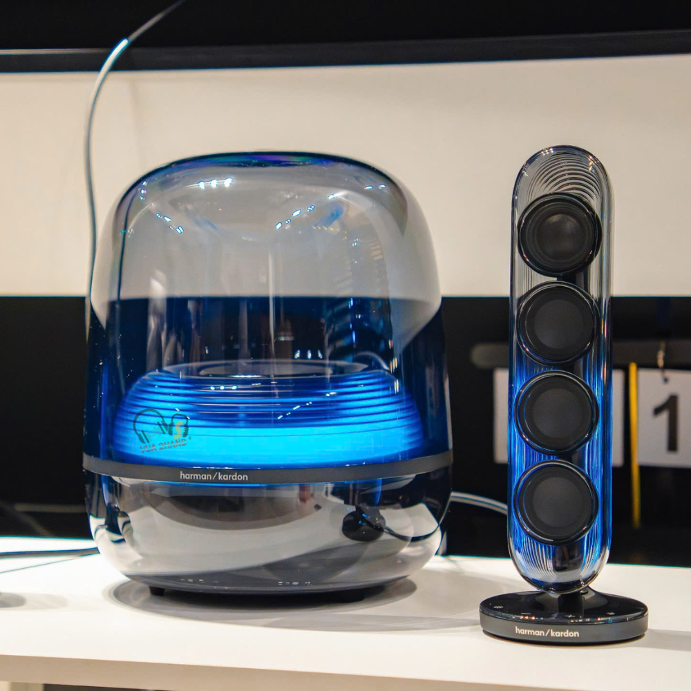 SoundSticks 5 Khi Âm Thanh Và Ánh Sáng Hòa Quyện Trong Thiết Kế Mới