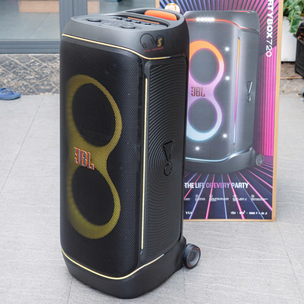 Ra mắt JBL PartyBox 720 Thiết kế Mới, Pin Tháo rời, Sức mạnh Đỉnh cao