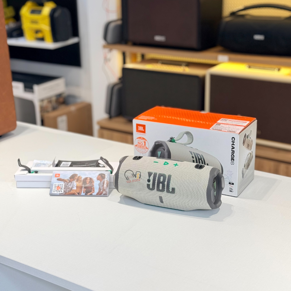 JBL Charge 6 2026 Chất Âm Lossless Qua Cổng USB-C Và Kết Nối Auracast
