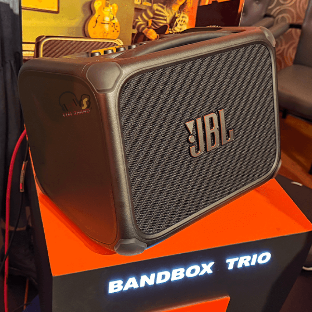 JBL Bandbox Trio Khai Phóng Tiềm Năng Biểu Diễn Nhóm