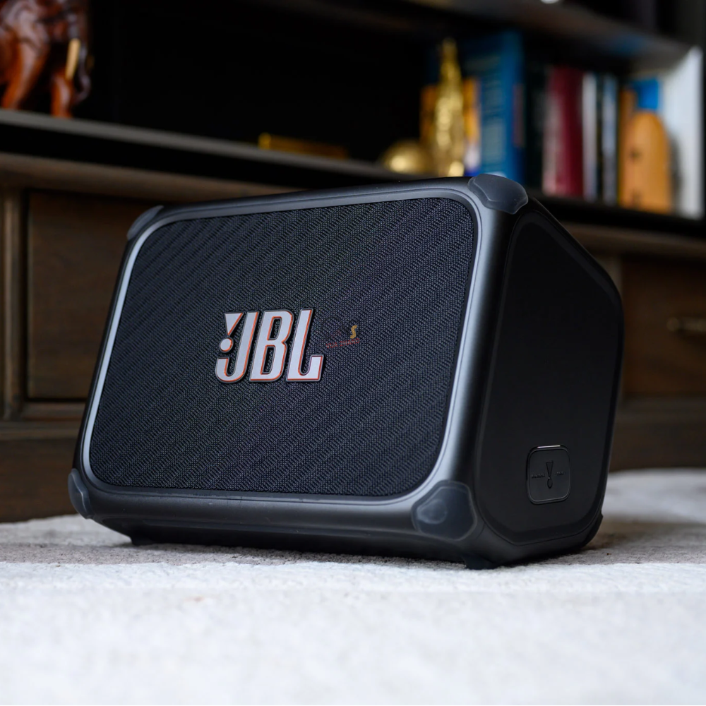 Trên tay JBL BandBox Trio Loa Thông Minh Tự Tách Guitar, Drums Bằng AI