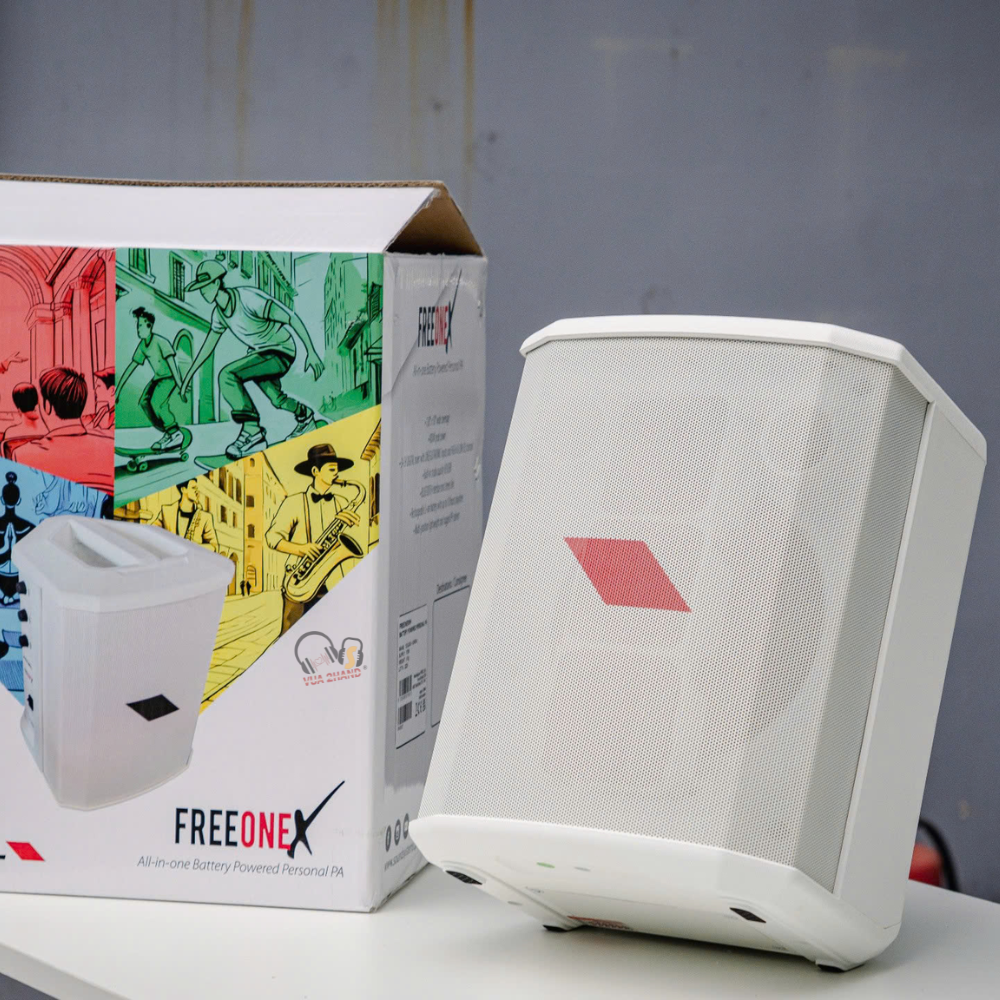 Loa Di Động PROEL FreeOneX Giải Pháp All-in-One Cho Nhạc Sĩ, Karaoke