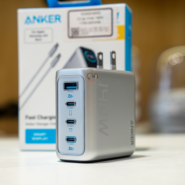 Anker Zolo 140W B2697: Sạc 1 lúc 3 thiết bị, công suất cực khủng