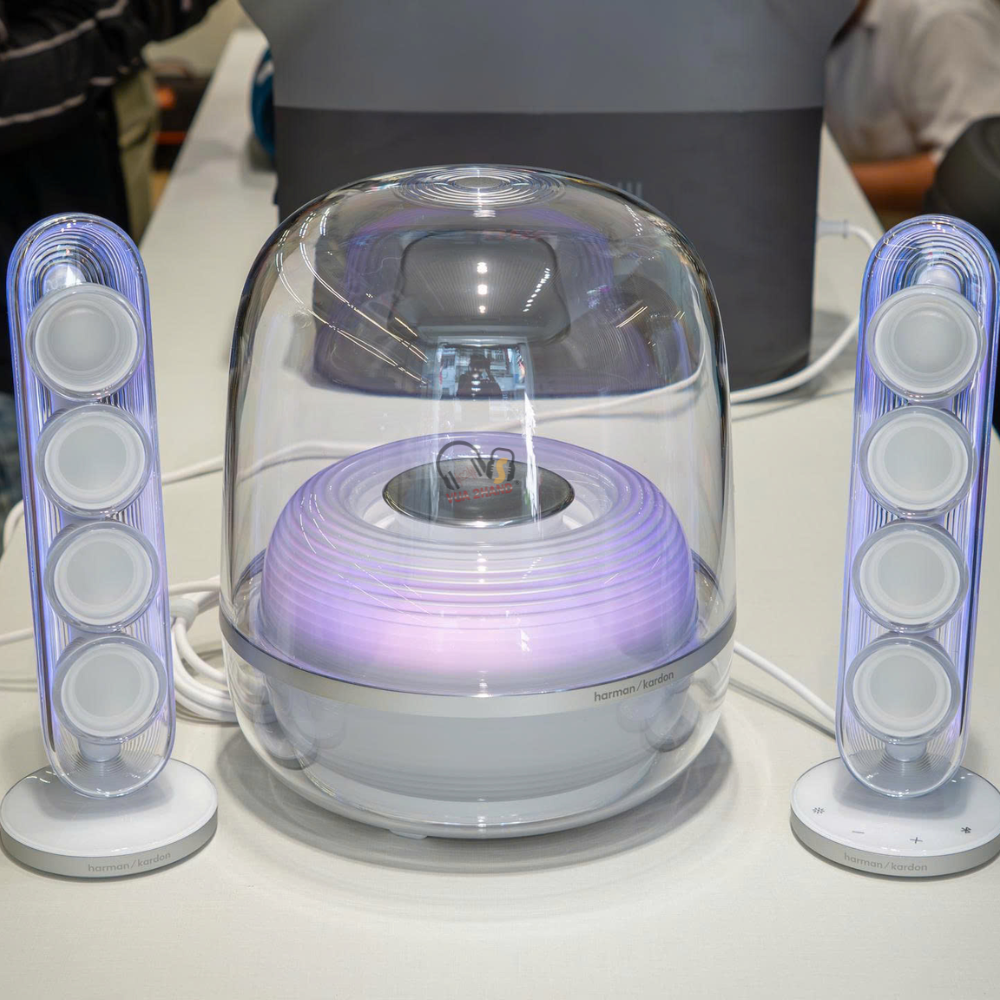 SoundSticks 5 Liệu Phiên Bản Mới Có Xứng Đáng Với Danh Tiếng?