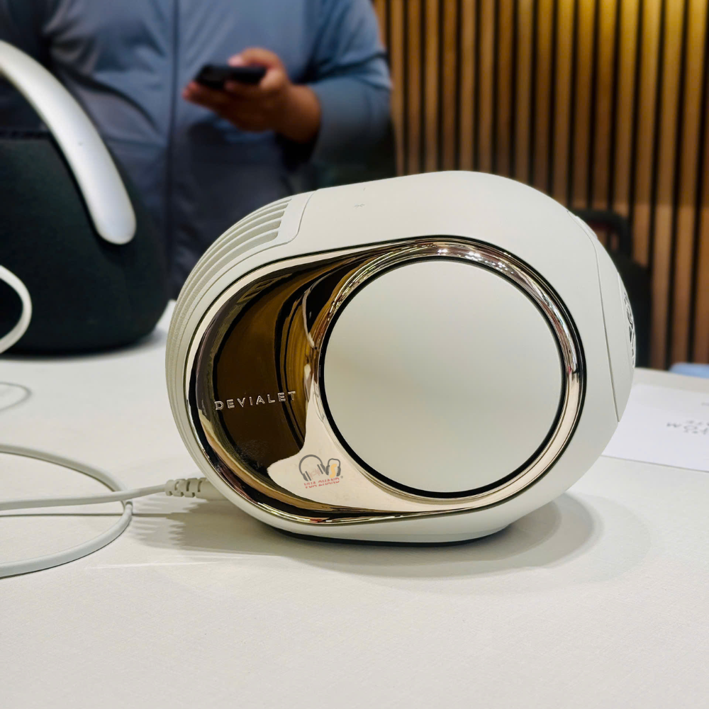 Đỉnh cao loa không dây khám phá sức mạnh Phantom Ultimate 98dB