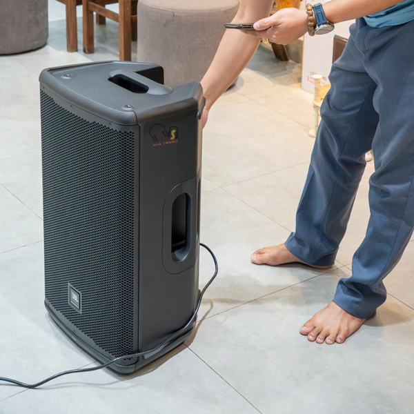 Tìm Hiểu Tính Năng Tại Sao JBL EON 712 Được Dân Âm Thanh Tin Dùng?
