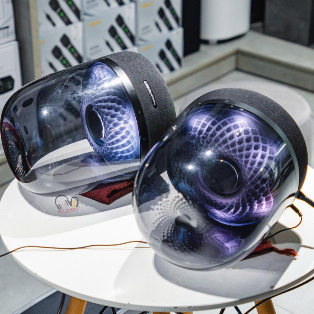 Âm thanh 360 độ và Bass Uy Lực 130W Sức mạnh tiềm ẩn của Aura Studio 4