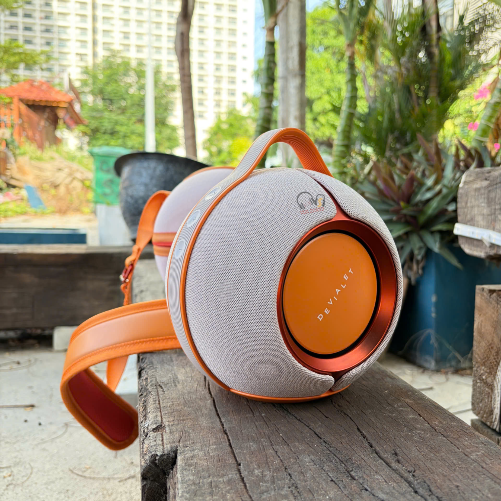 Tại Sao Giới Thượng Lưu Săn Đón Phiên Bản Devialet Mania Rose Bloom?