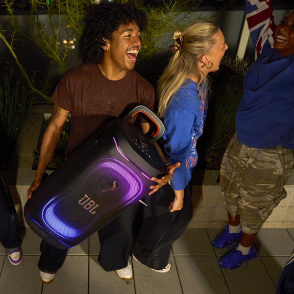 JBL PartyBox 330 Có Gì Mới? 5 Nâng Cấp Đột Phá Khác Biệt Hoàn Toàn