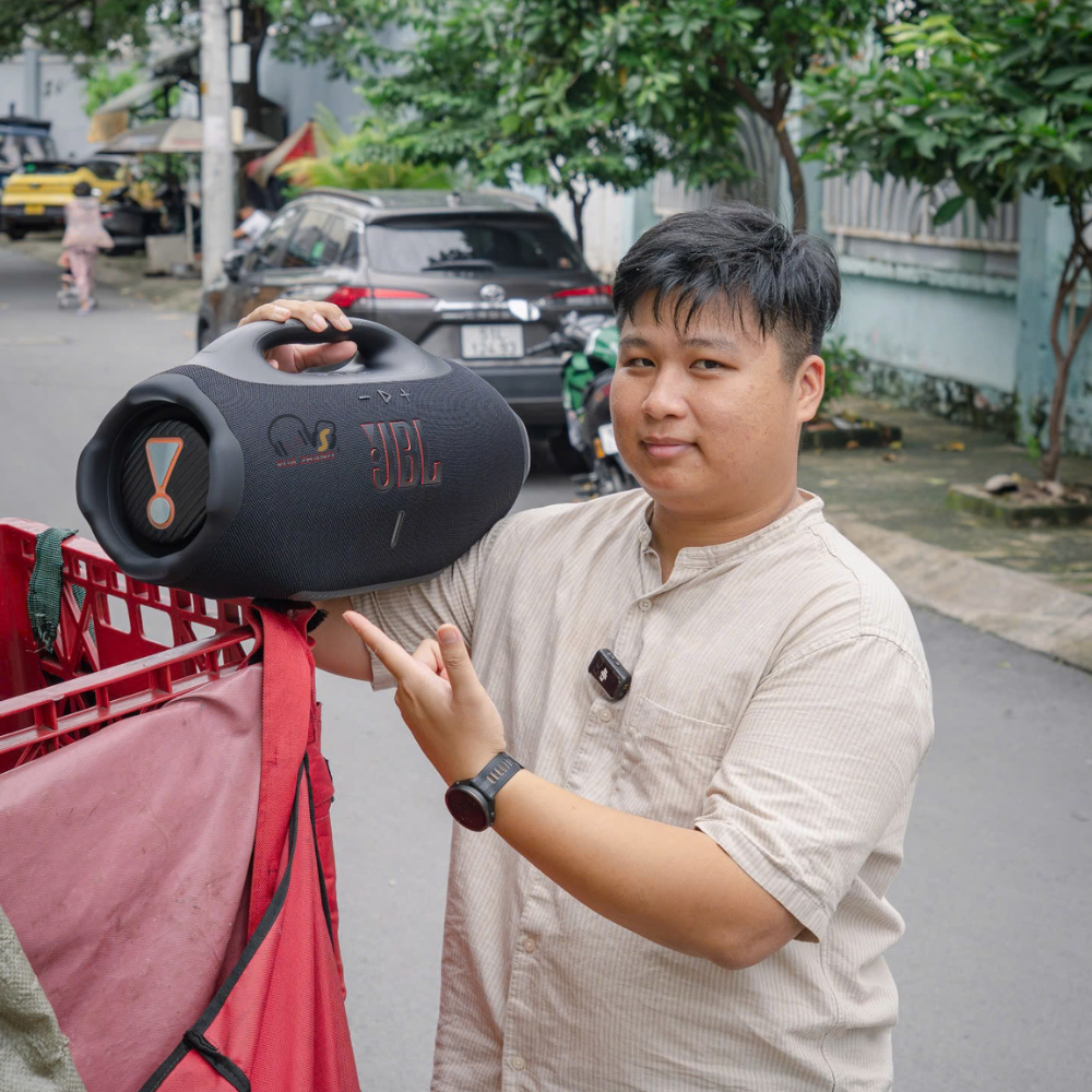 Trên tay nhanh JBL Boombox 4: Loa Di Động Bất Khả Chiến Bại
