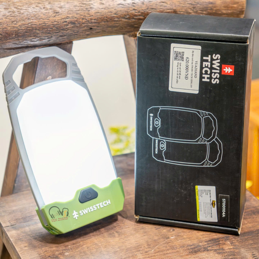 Bộ đèn SWISS+TECH ST001104 – Nhỏ gọn, có pin sạc, chiếu sáng linh hoạt