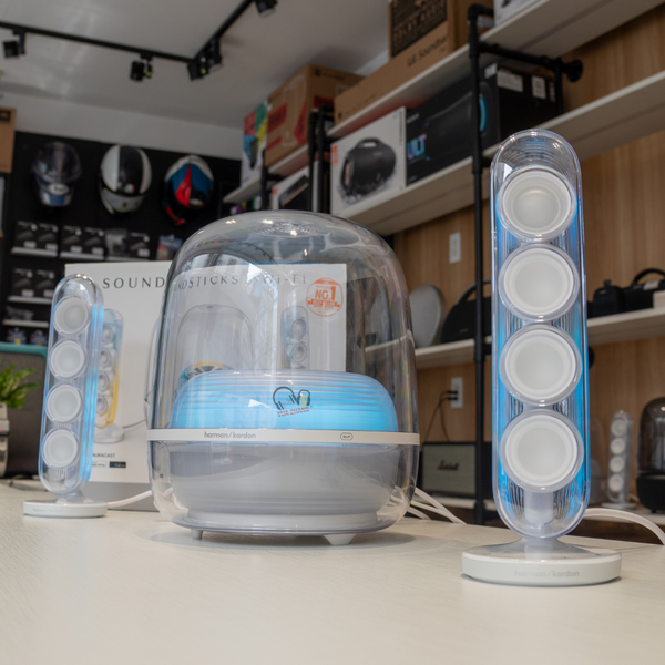 HK SoundSticks 5 Wi-Fi: Biểu Tượng Huyền Thoại Lột Xác Toàn Diện!