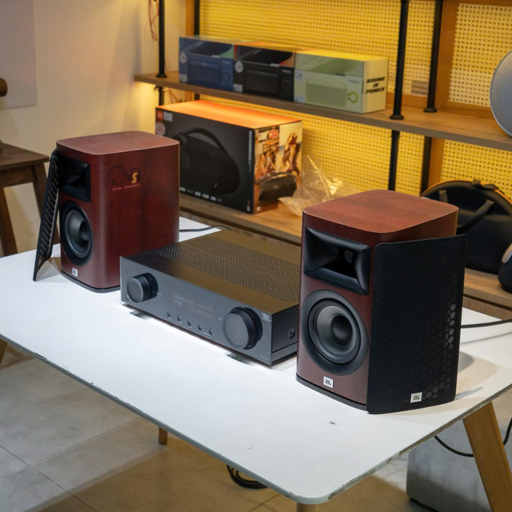 JBL Studio 620 giải pháp âm thanh bookshelf cao cấp cho phòng khách