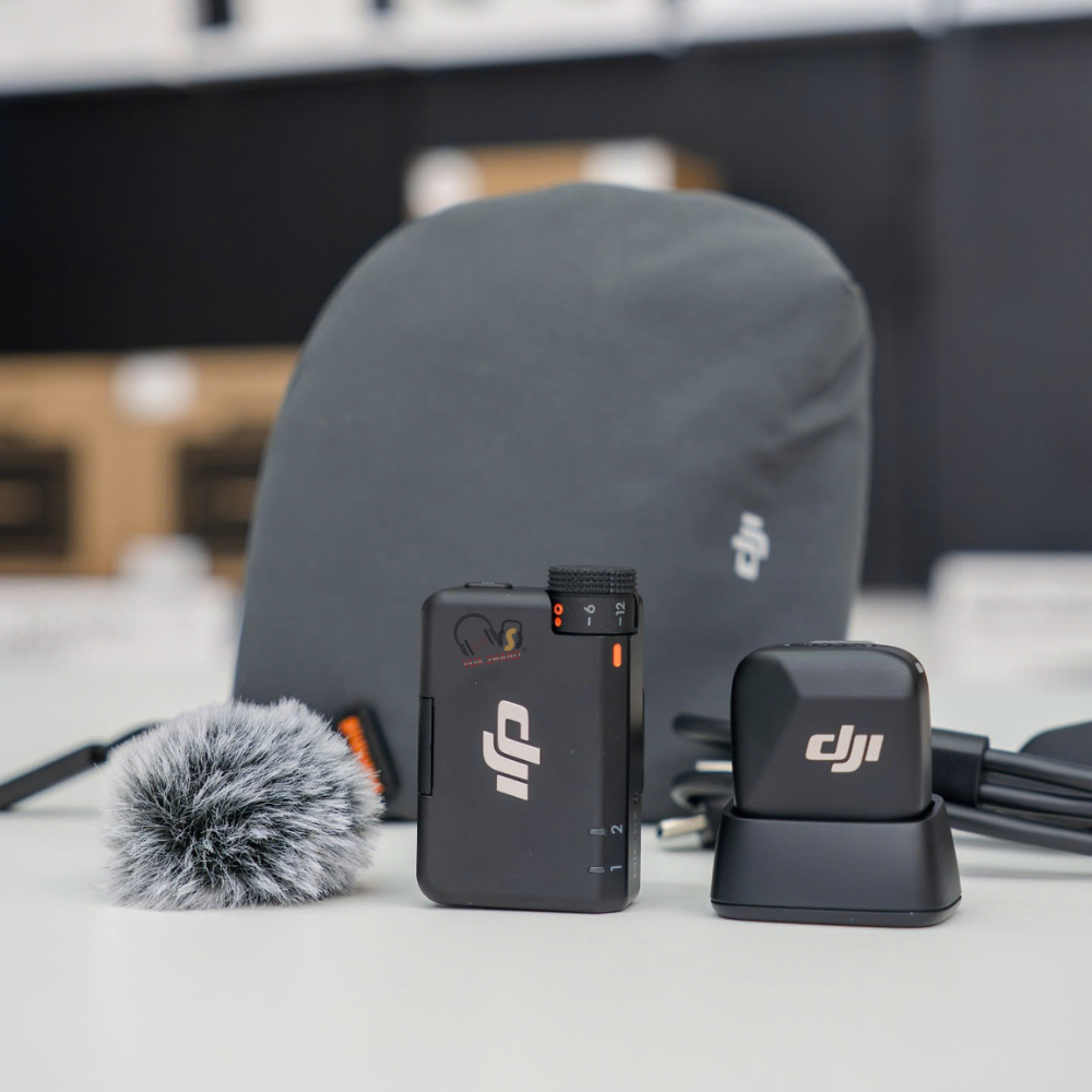 Trên Tay DJI Mic Mini: Micro Tí Hon Với Sức Mạnh Ghi Âm Đáng Kinh Ngạc