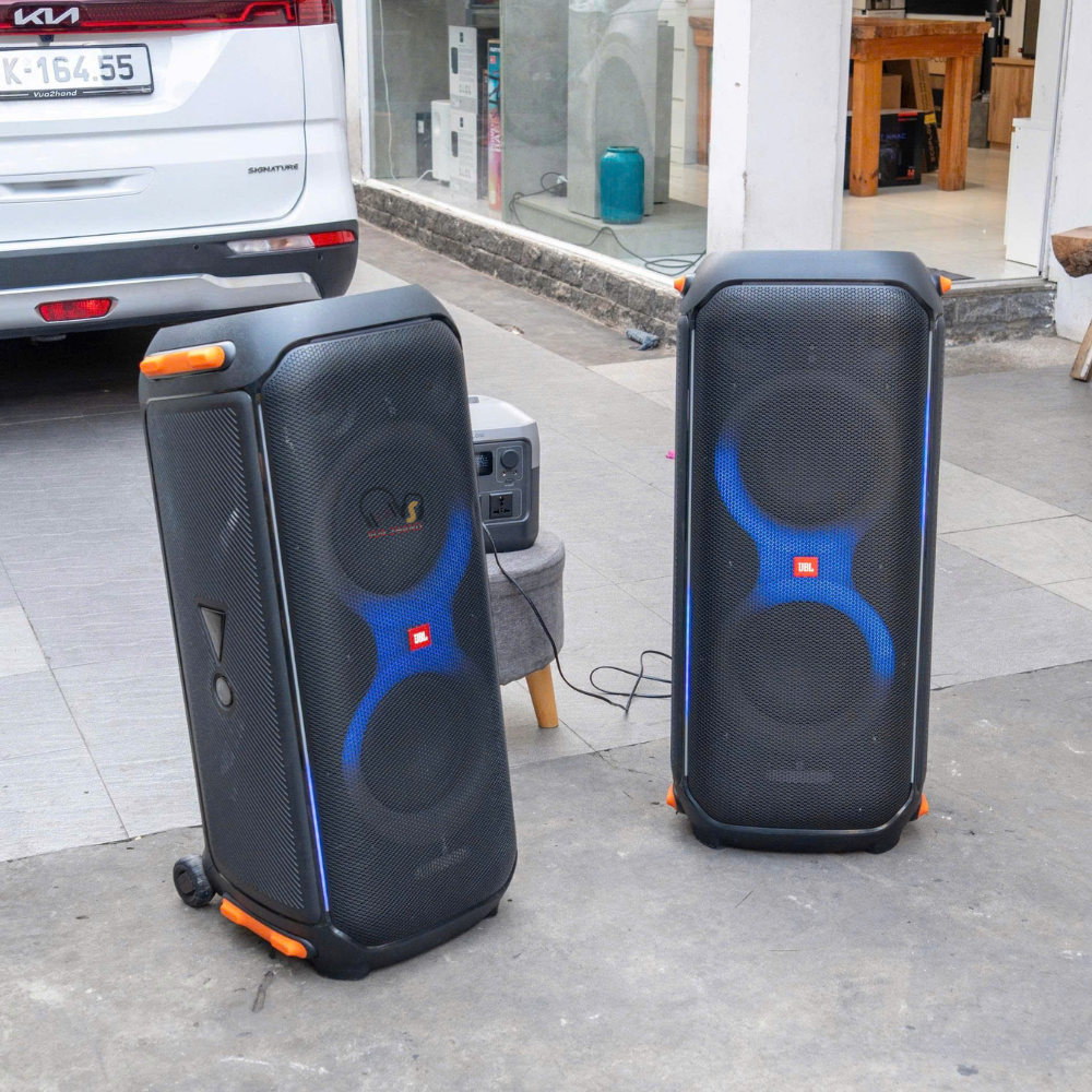 JBL PartyBox 710 tại sao đây là lựa chọn số 1 cho Karaoke ngoài trời?