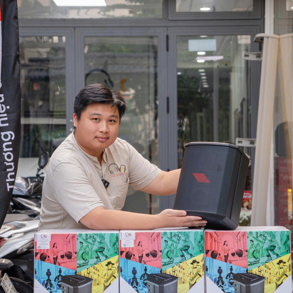 Loa biểu diễn đường phố tốt nhất 2026? Gọi tên PROEL FreeOneX