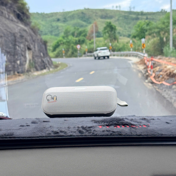 Bose Flex II chiếc loa bền nhất hành tinh vừa được thông minh hơn