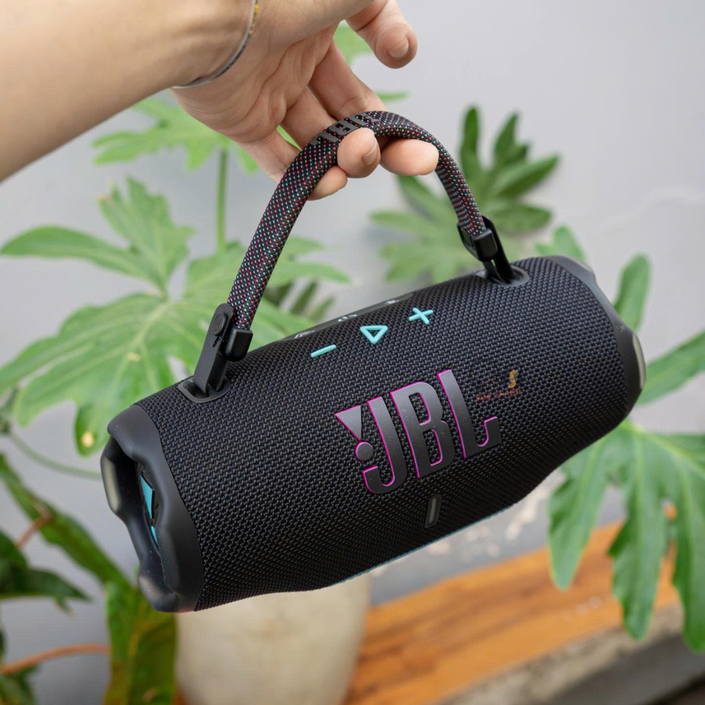 JBL Charge 6 Thời Lượng 28 Giờ Phát Nhạc, Thoải Mái Cắm Trại Dài Ngày