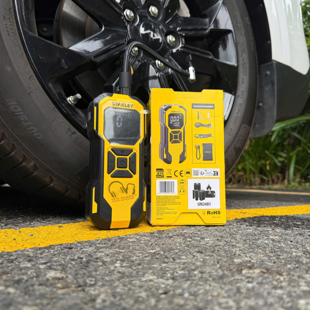 Stanley SXIF0101 Máy Bơm Kiêm Sạc Dự Phòng và Đèn LED Cứu Hộ Khẩn Cấp