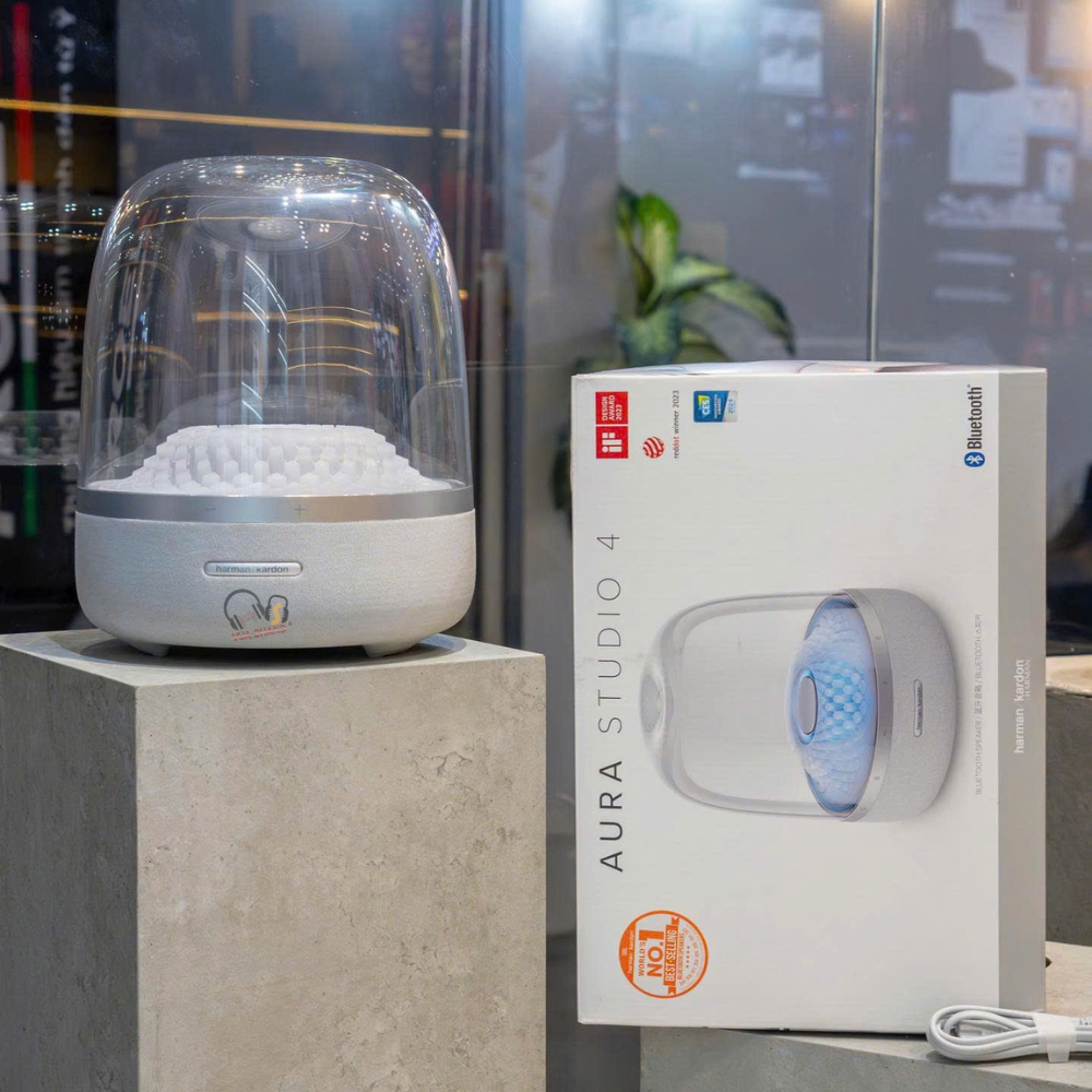 Sáng bừng không gian cùng Harman Kardon Aura Studio 4