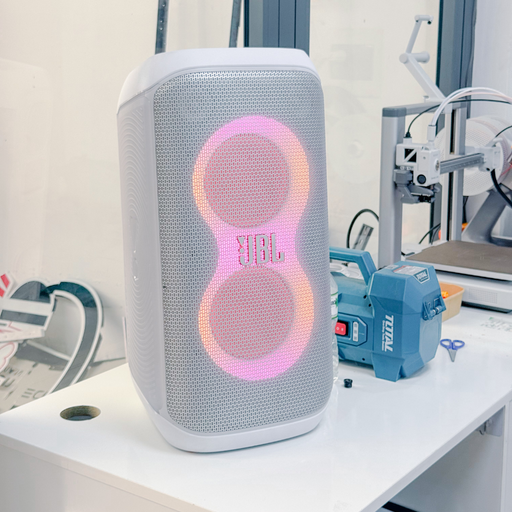 JBL PartyBox Club 120 Công Suất 160W, Công Nghệ Auracast Có Gì Hay?