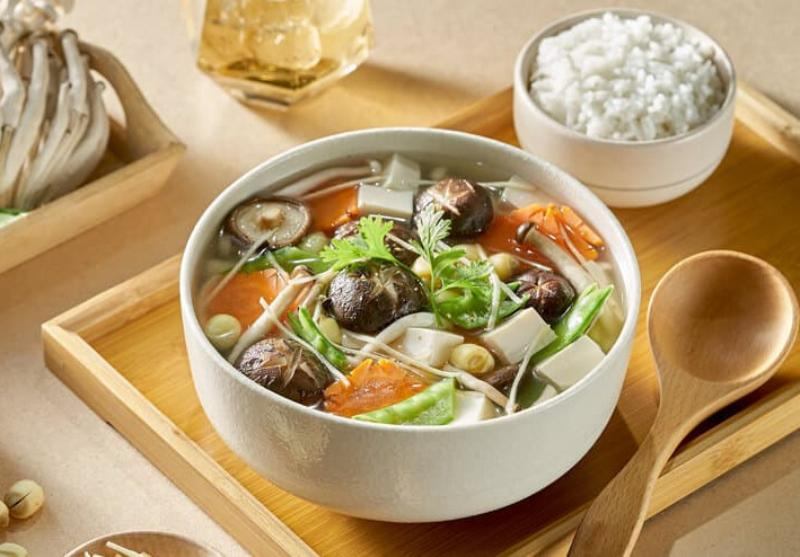 Top Các Loại Canh Chay Ngon & Giải Pháp Tiện Lợi Cho Bữa Ăn Gia Đình Cùng B' Food
