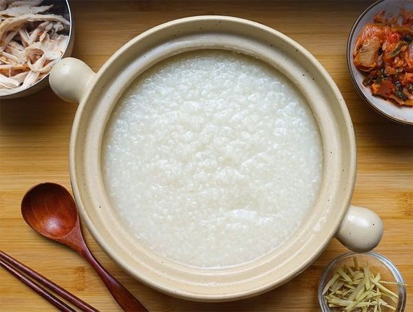 Cách Xử Lý Cháo Bị Loãng Siêu Tốc: 5 Mẹo Cứu Nguy Cho Nồi Cháo Sánh Mịn