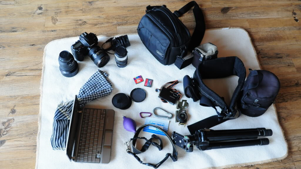 Setup camera đi du lịch mùa hè: Gọn nhẹ nhưng đủ dùng cho mọi chuyến đi