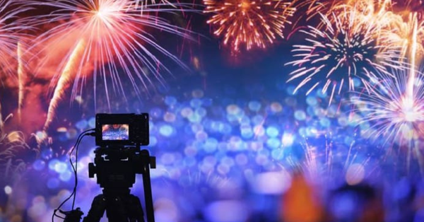 Chinh phục đêm 30/4: Thông số “vàng” để chụp ảnh pháo hoa nét căng