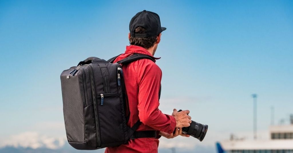 Vì sao Think Tank Airport Backpack Series V2 là tiêu chuẩn mới của nhiếp ảnh gia dịch chuyển?