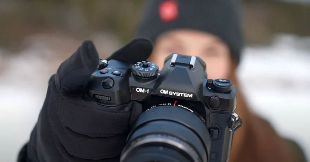 OM System OM-1 Mark II: Flagship mirrorless cho hệ M43
