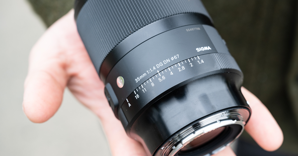 Đánh giá Sigma 35mm f/1.4 DG DN Art: Ống Kính Huyền Thoại Cho Ảnh Chân Dung