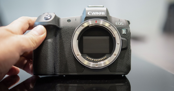 Hướng Dẫn Sử Dụng Canon EOS R Chi Tiết Từ A-Z Cho Nhiếp Ảnh Gia Và Creator