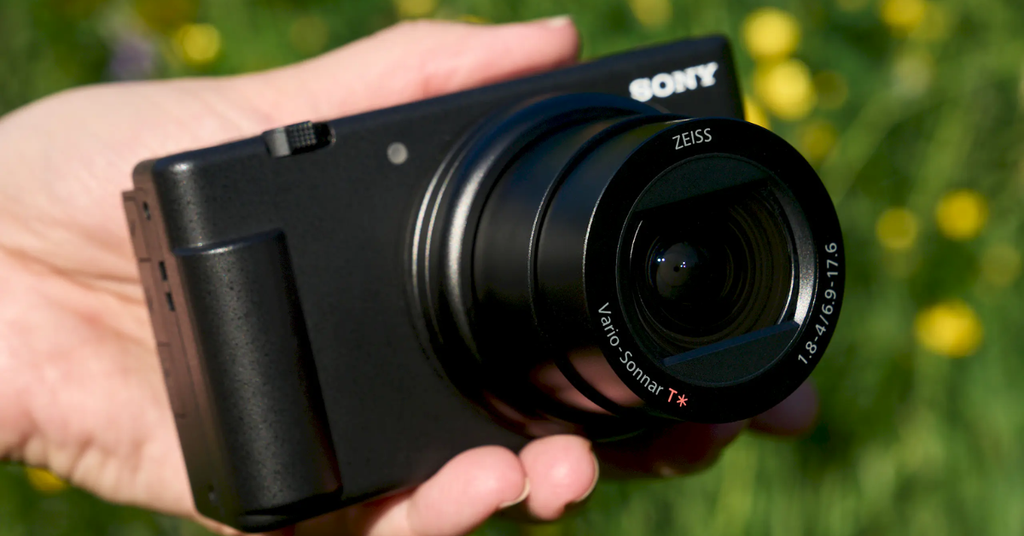 Máy ảnh compact tốt nhất 2026: Top 9 lựa chọn hàng đầu cho nhà sáng tạo nội dung