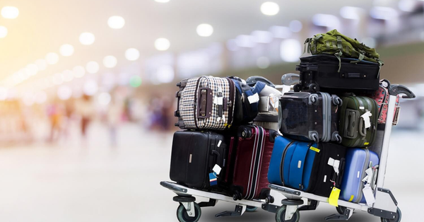 Bí kíp mang thiết bị quay chụp lên máy bay Vietnam Airlines: Quy định hành lý xách tay 2026 mới nhất