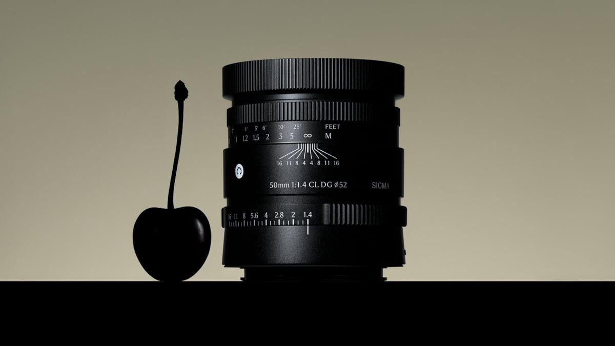 SIGMA 50mm F1.4 CL DG CONTEMPORARY
