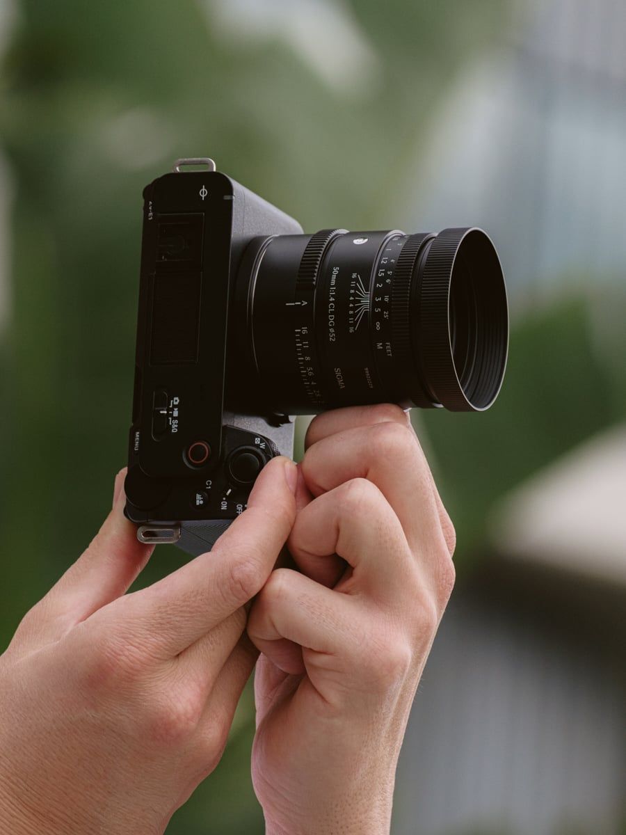 SIGMA 50mm F1.4 CL DG CONTEMPORARY