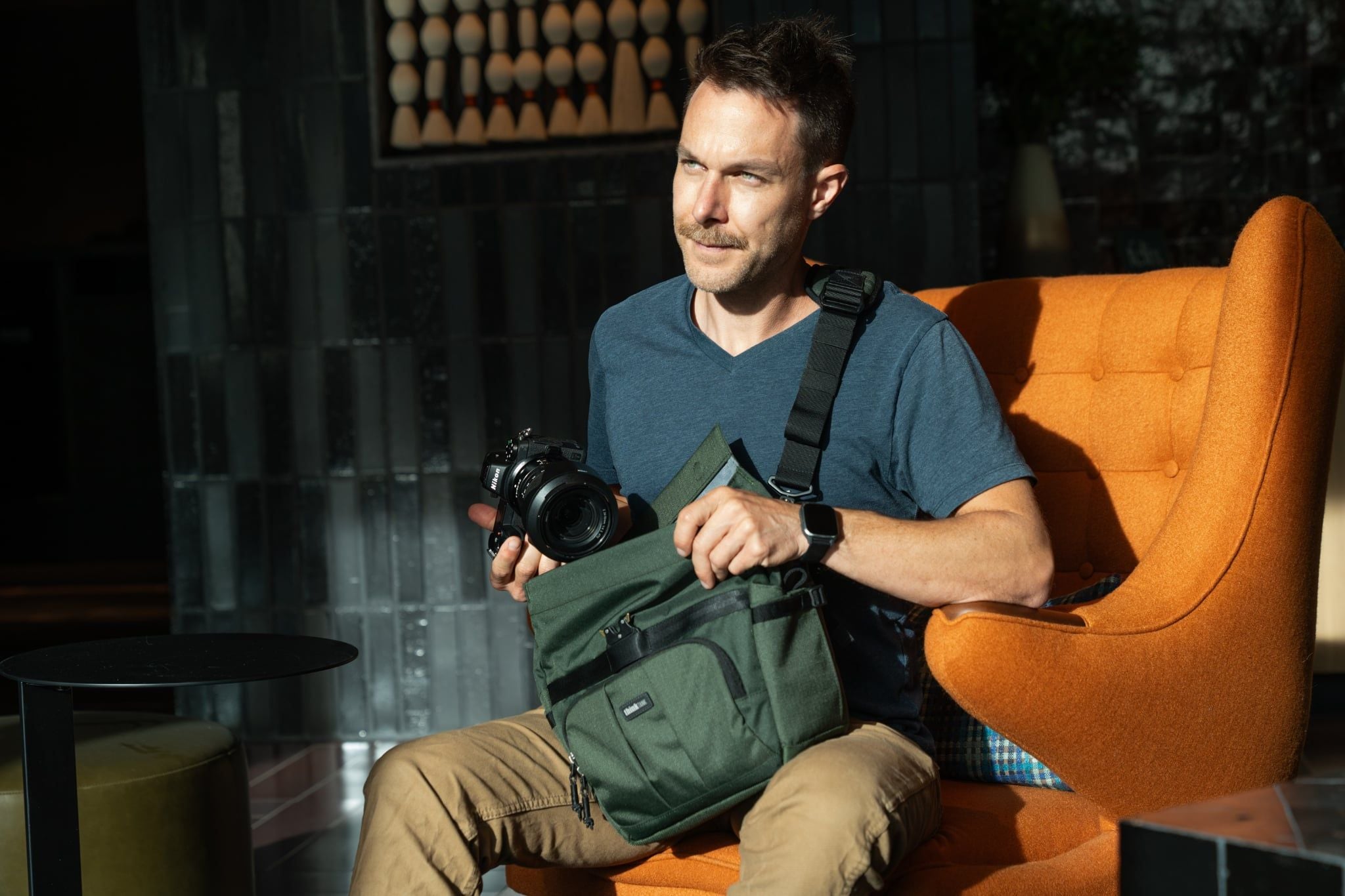 Think Tank FocusPoint Crossbody 8L