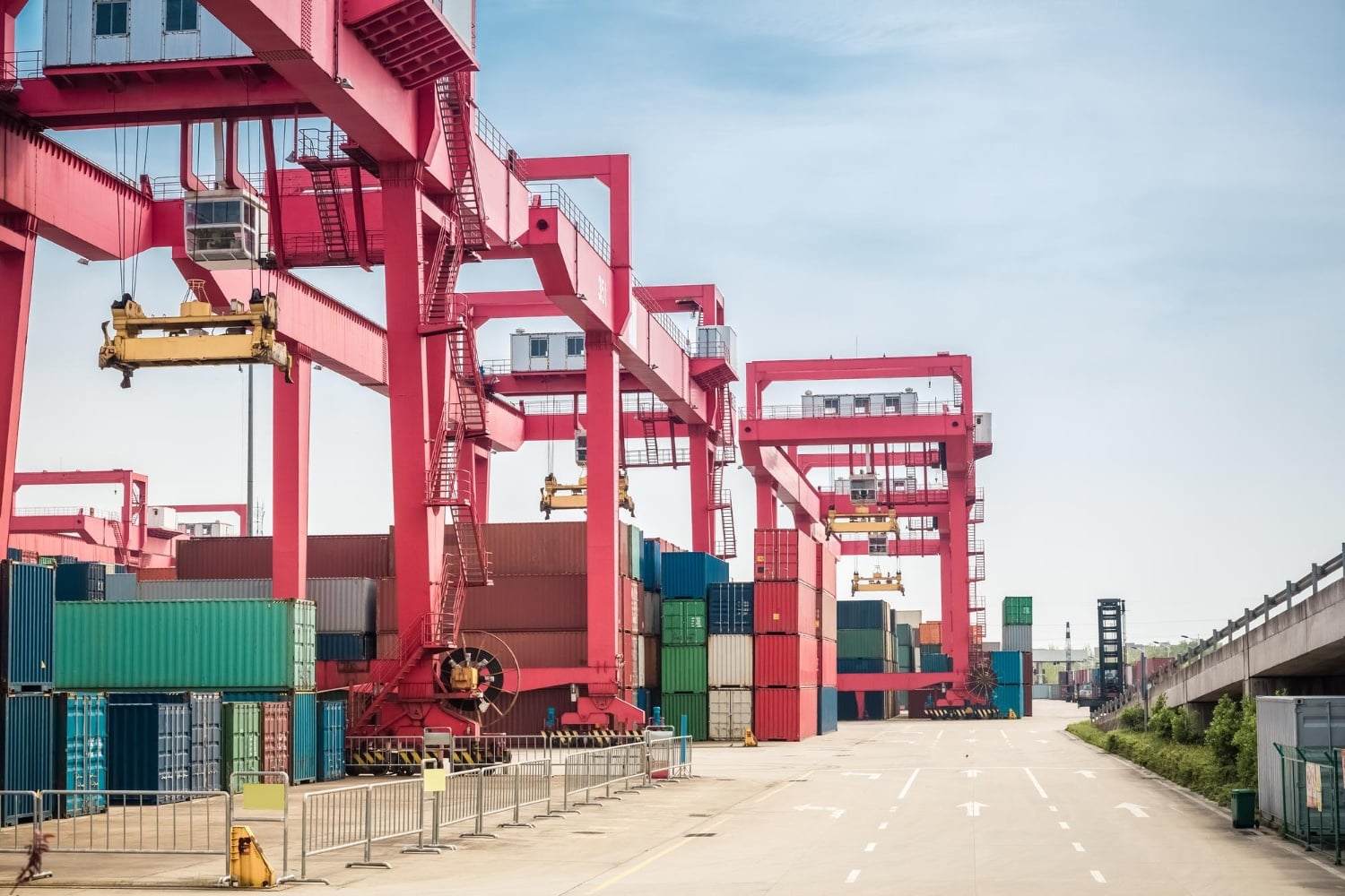 Next-Generation ICDs and a New Capacity Lever for Vietnam’s Port Clusters