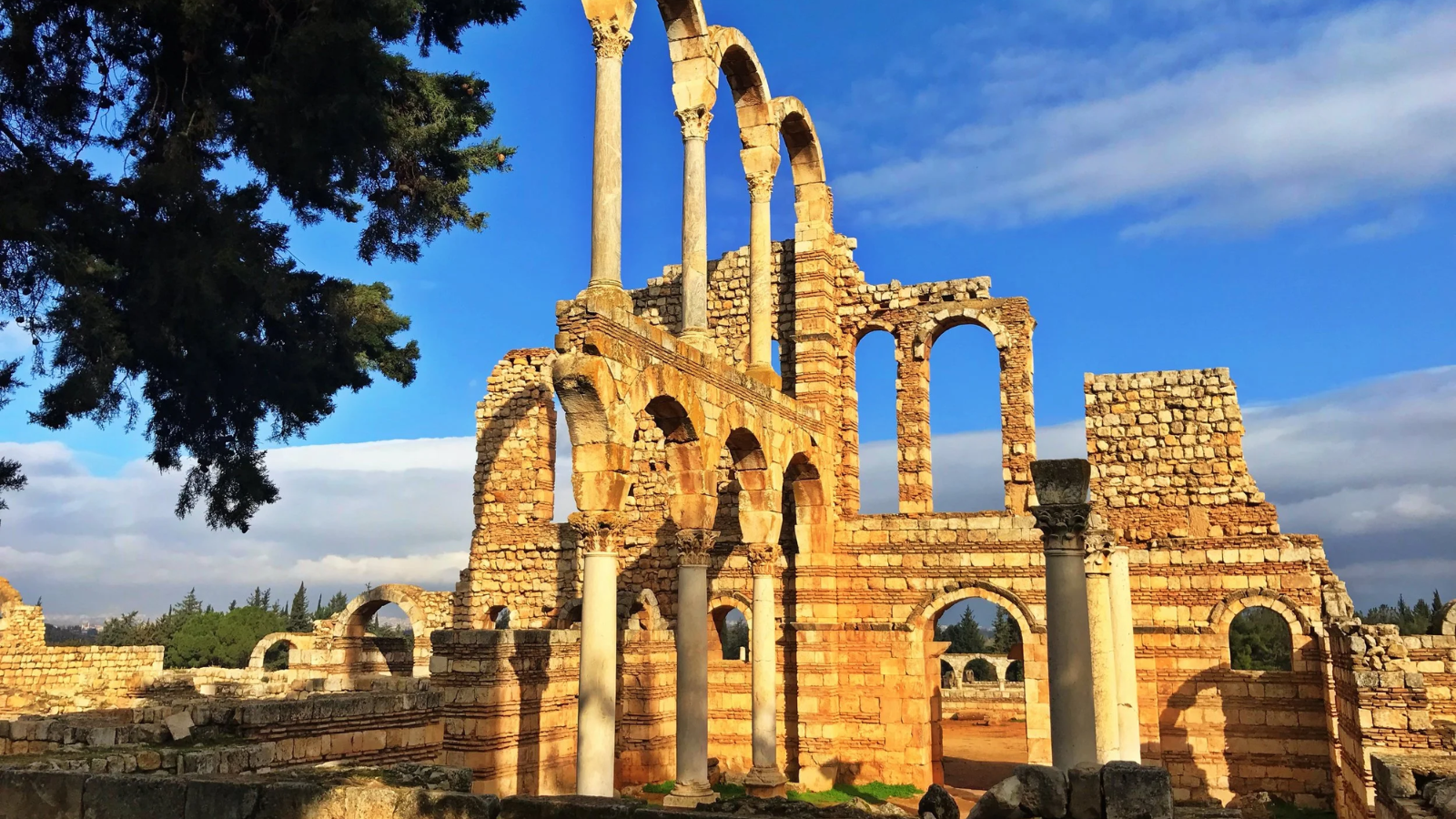 NGÀY 05: BAALBECK – ANJAR – KSARA – DAMASCUS (Ăn Sáng, Trưa, Tối)