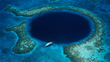 Great Blue Hole Belize – Kỳ quan đại dương đẹp như cánh cổng dẫn xuống thế giới bí ẩn