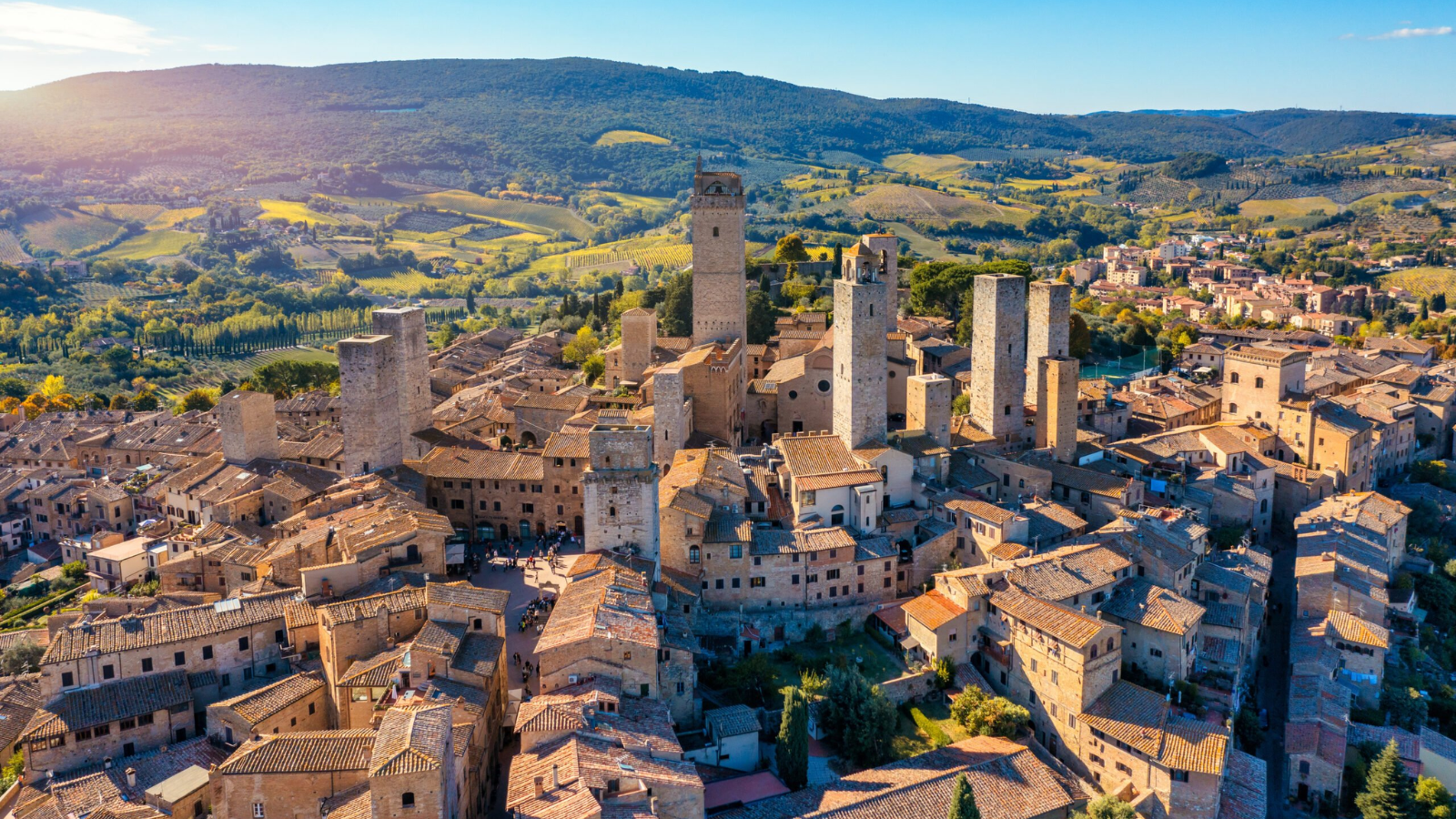 NGÀY 06:  PISA - FLORENCE - SAN GIMIGNANO (TUSCANY) (Ăn sáng, trưa, tối)