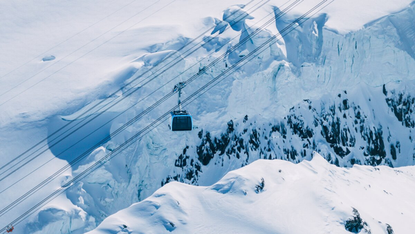 NGÀY 07: ZERMATT – MATTERHORN GLACIER PARADISE – TASCH – Bảo tàng Charlie Chaplin – LAUSANNE (Ăn Sáng, Trưa, Tối)