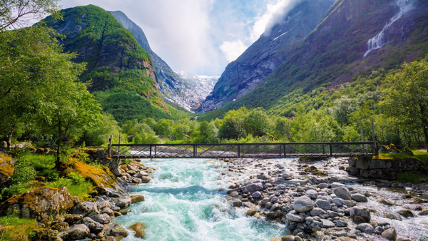 NGÀY 7: LOEN - GEIRANGER (ăn sáng, trưa, tối)